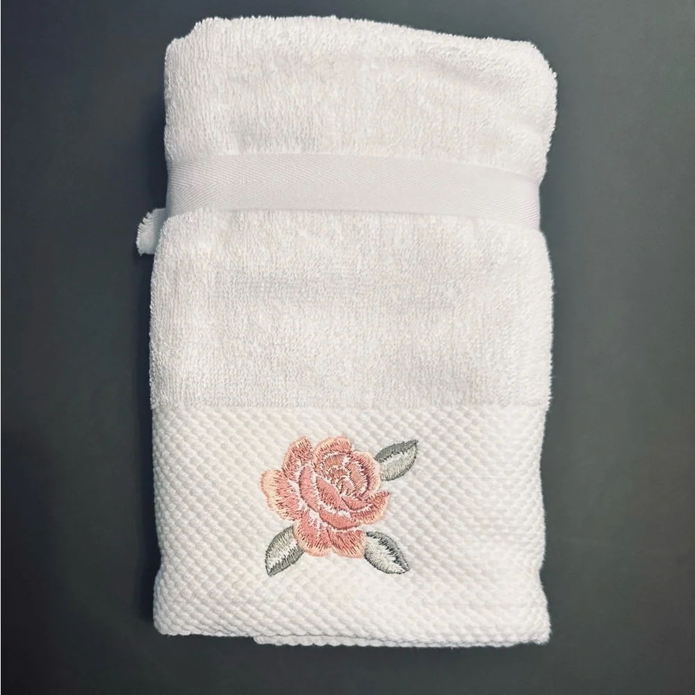 💥4pc DEBORAH CONNOLLY Floral/White Bath Hand Towel Set - Botanist/Classic Rose